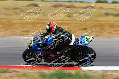 media/Apr-30-2023-CRA (Sun) [[020fcf5d43]]/Race 3-1000 Amateur Supersport/